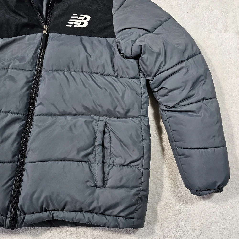 New Balance Black Gray Quilted Corduroy Ribbed Puffer Jacket 18/20